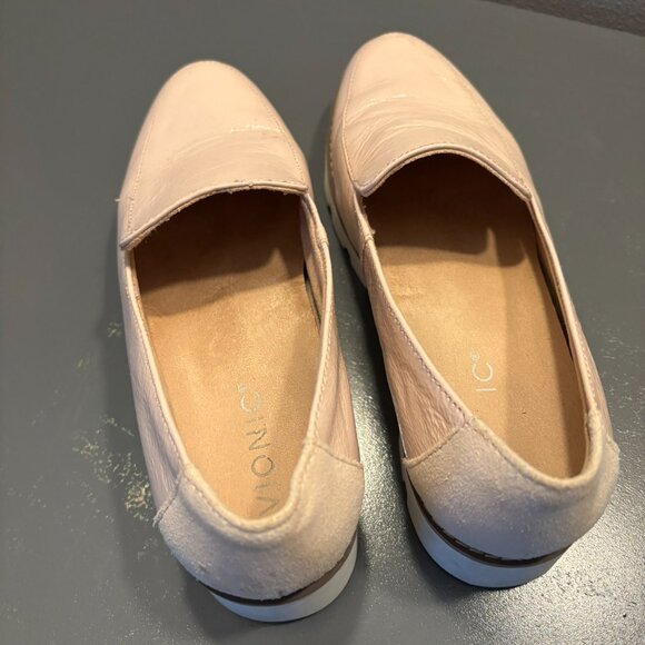 Vionic Kensley pink patent leather Loafers Classic Slip-Ons size 6 - Picture 10 of 15